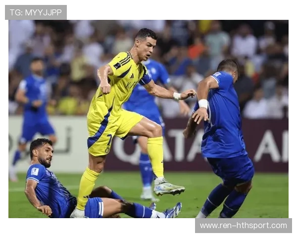 利雅得胜利角球进攻，C罗完成高点争顶